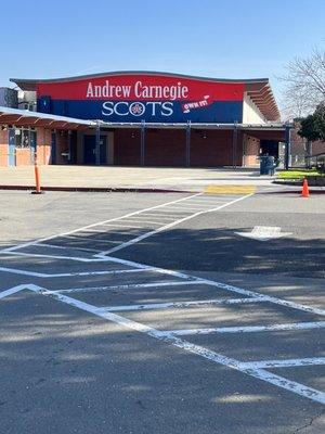 Andrew Carnegie Middle School