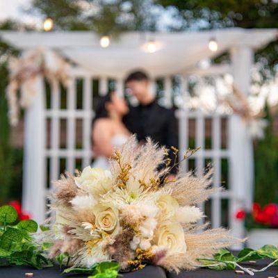 Last minute wedding bouquet