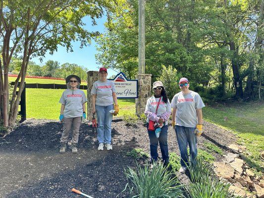 BAE Systems volunteers