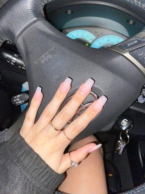 Lovely Nails & Spa