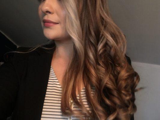 Went in for a quick curl ! Love it.