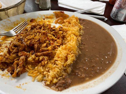 Got my usual! Tinga Chicken platter! Awesome!!