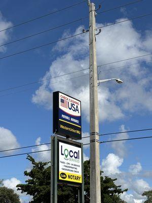 Sign by the street , easy and fast from i95 exit