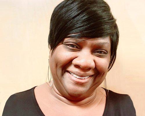 Jimita Tucker, REALTOR HUFF Realty Florence, KY