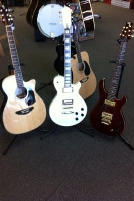 Michael Kelly Guitars are a hit