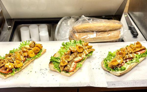 The Dawg House Burger and More