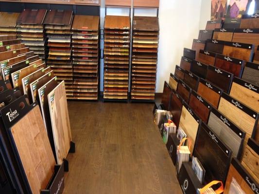 Hardwood and Laminate Wood Flooring