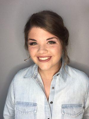 Prom Makeup and Upstyle