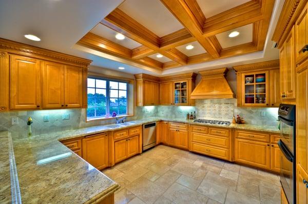 Traditionally Elegant Kitchen, built in Largo, FL. Call us today for your free design and quote at 727-535-3451.