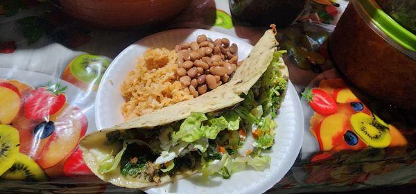 Quesadilla de flor de calabasa.