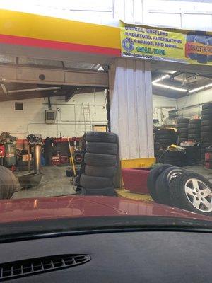 Richard's Tire Shop