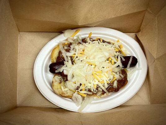 Chili cheese dog