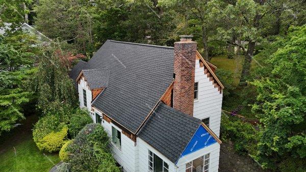 New Roof in Roslyn Heights, Nassau County, Long Island, New York