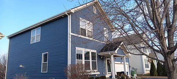 Reliable Roofing Gutters & Siding