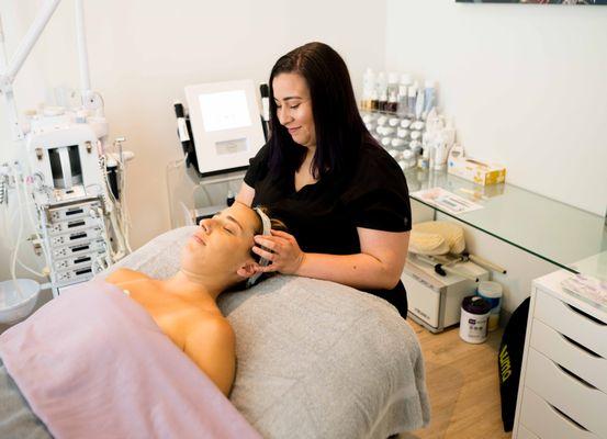 Advanced Esthetics By SkinProNicole