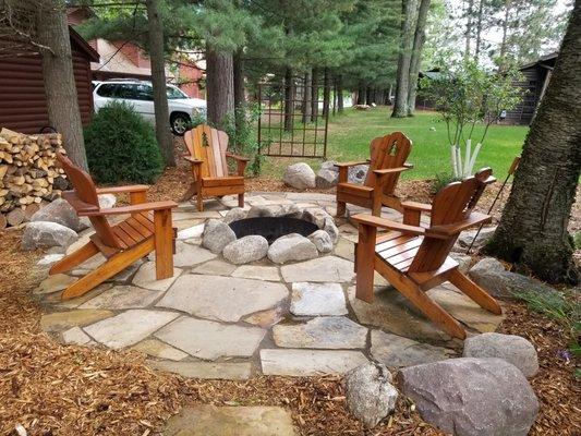 Circle flag stone fire pit patio 16'
