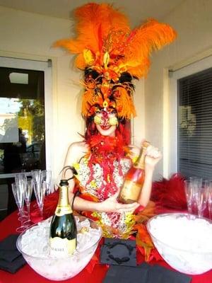 Grand opening event. Entertainment by Live Art by Julie