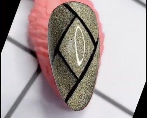 Amazing design by Q nails Nails art Bryant