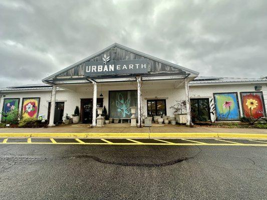 Urban Earth Gardens, Nursery & Market