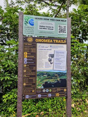 Signage on Onomea Bay Trail