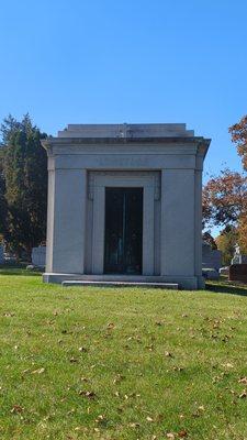 St Adalbert Cemetery-Mausoleum, 3801 S 6th St, Milwaukee, WI 53221, US ...