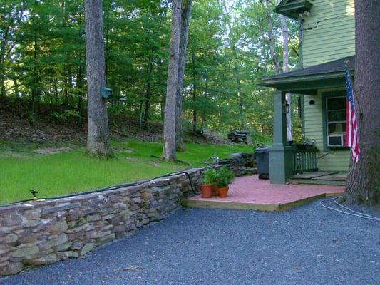 Design by Lee Landscaping