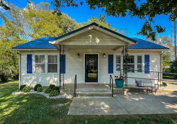 Courtney Phelps Hair