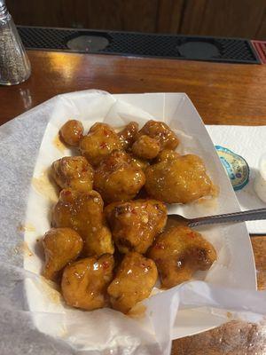 Sweet chili Cauliflower Wings, delicious!