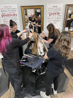 Amazing Artizens Salon & Spa