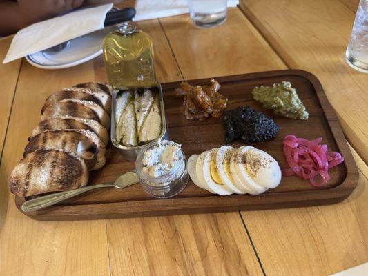 American Sardine Bar