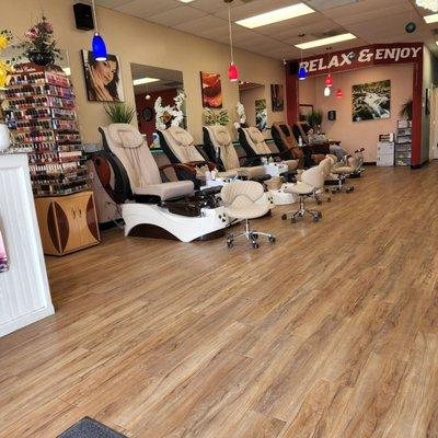 The chairs are so comfortable!