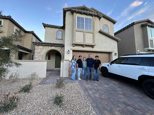 Janice Contreras - Realty ONE Group