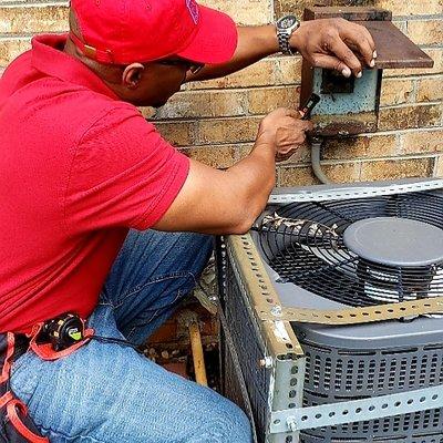 AC Condenser and pull out