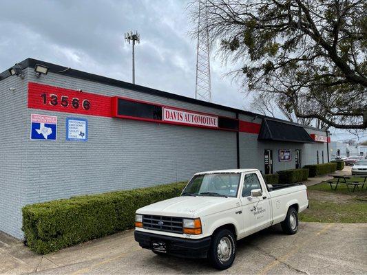 Davis Automotive Serv