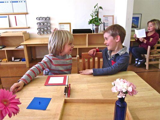 Oak Knoll Montessori School