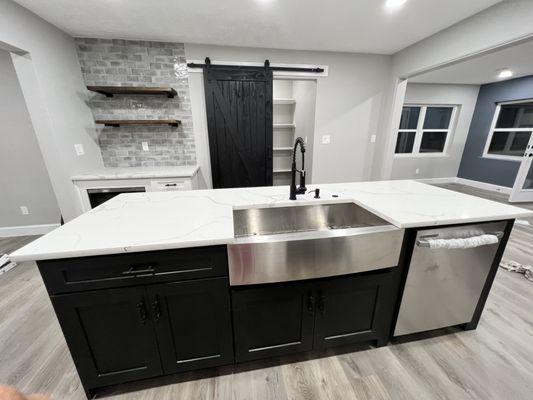 The McFarlane Construction Group