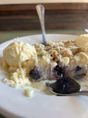 OLIVER'S Hometown Restaurant and Bar