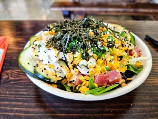 Make your own bowl on greens