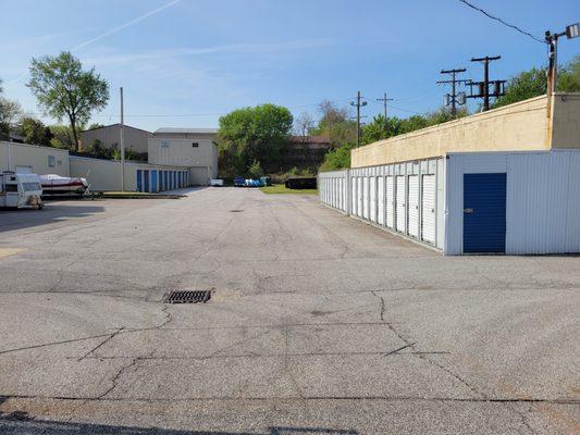 IncaAztec Self Storage - Clark Ave