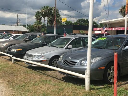 North Loop West Auto Sales