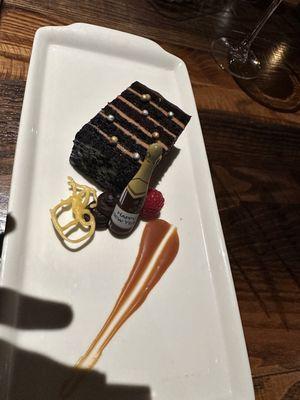 Absolutely AMAZING service from Jennifer as our server. Everything was top notch from food to service. Everything was special!