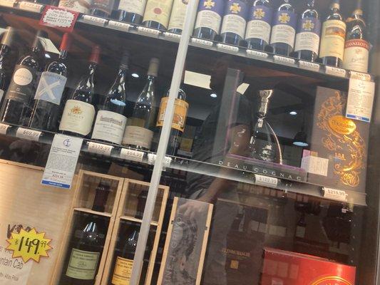 HomePort Liquors & Fine Wine