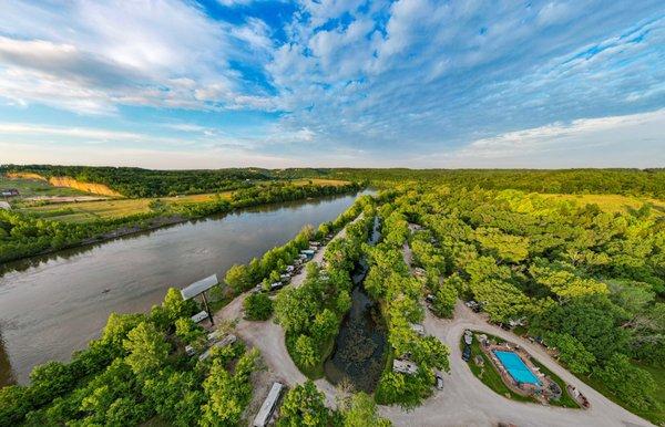 Birds eye view of Ozarks Landing RV Resort