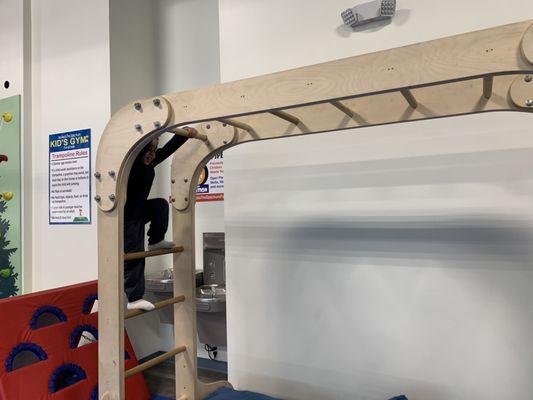 We Rock The Spectrum - Cary