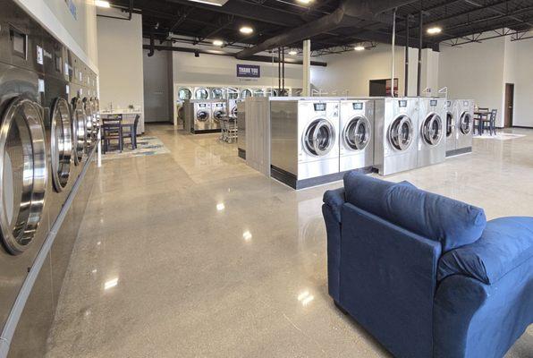 B2 Laundry Lounge