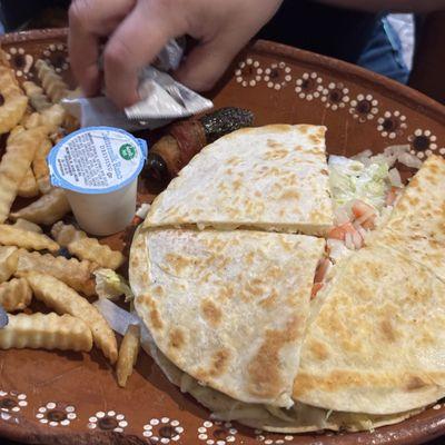 Hamburger Quesadilla