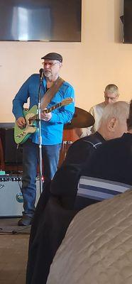 Raintree Bar & Grill