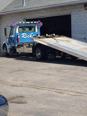 Rich's Towing & Service