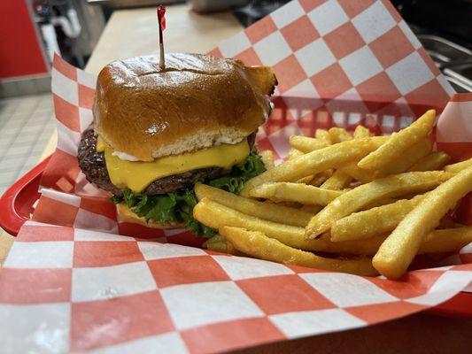 Adeli Express Factory