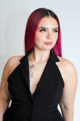 Specializing in customized lash + brow services tailored to enhance your unique eye and facial symmetry.